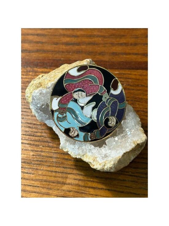 Barbara Lavallee Jewelry - Vintage Barbara Lavallee Inuit Women Dancing Enamel Cloisonné Pin Brooch Round